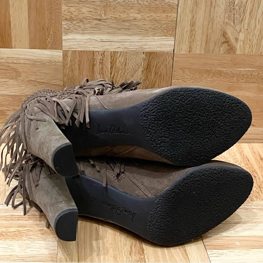 SAM EDELMAN “Kaleb” Taupe Fringe Suede Leather Ankle Booties Size 8.5 - Picture 9 of 16